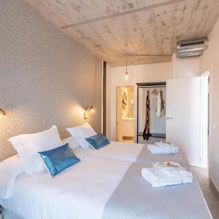 Varela 30 Apartamentos Malaga Exterior photo