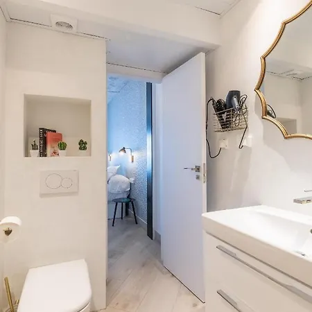 Varela 30 Apartamentos Malaga Exterior photo